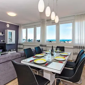  Apartment Deluxe Miro Croatia