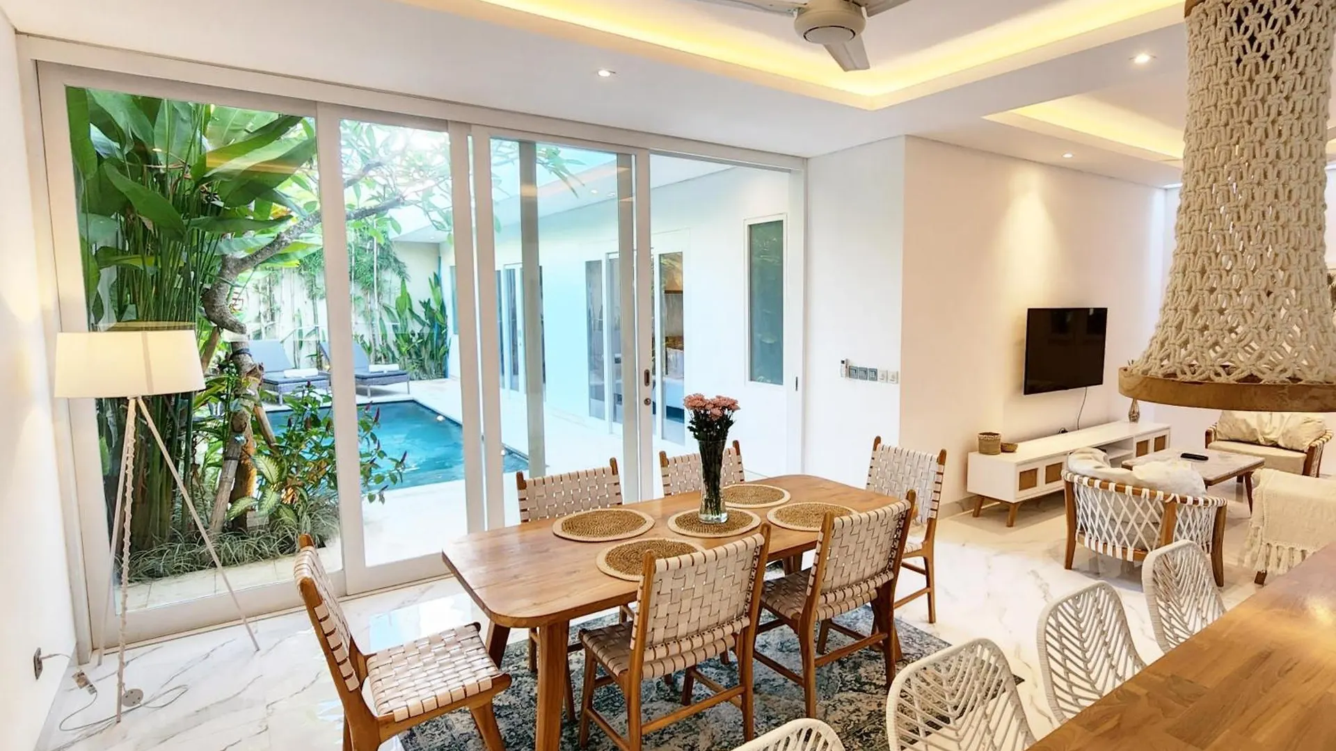 Villa Vana, Sitara Villa Group Seminyak